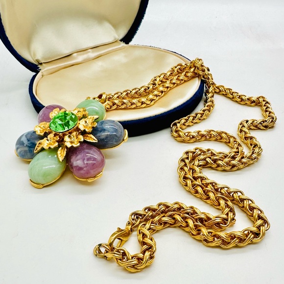 Rare Vintage Signed CRAFT Flower Necklace - Picture 7 of 17